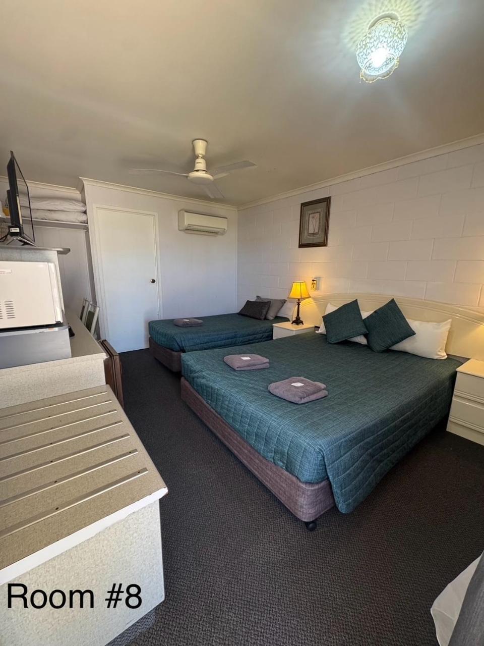 Warrego Motel Charleville Esterno foto